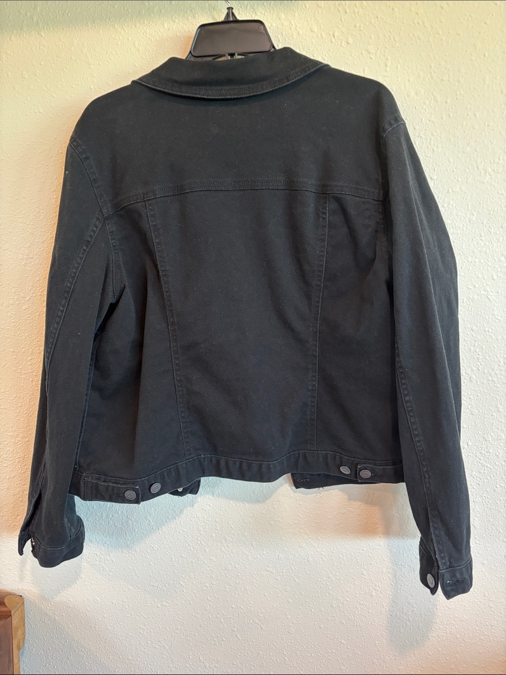 Time and Tru Black Denim Jacket for Women - Picture 2 of 4